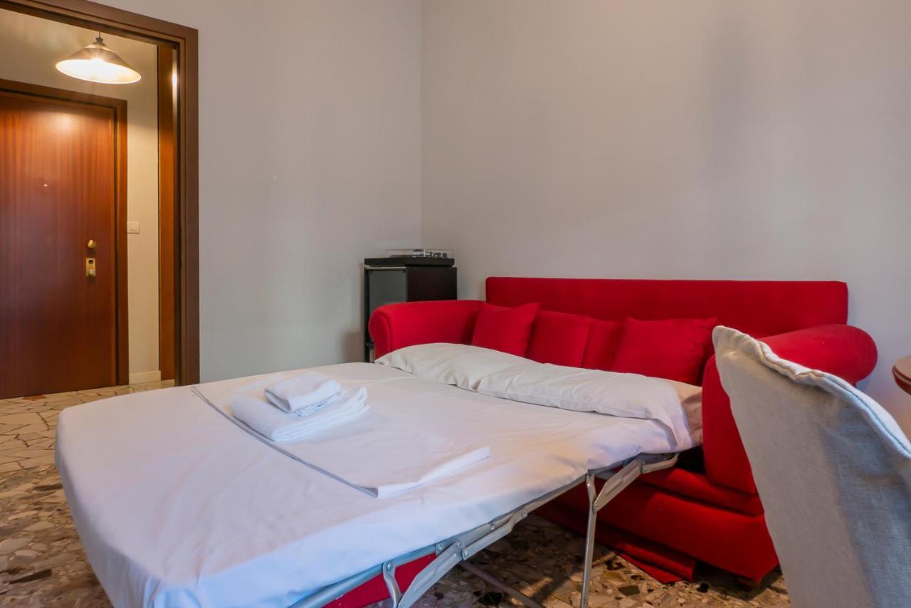 Cozy Apartment Treviso 31 Milan Exterior photo